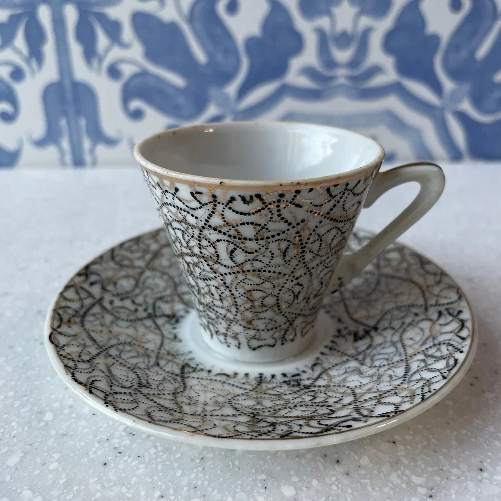 Vintage Japan Porcelain Demitasse Espresso Cup and 5 Saucers Gold Black Swirl